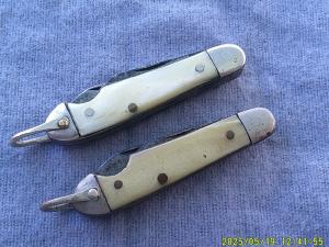 2 miniature Easy Opener knives