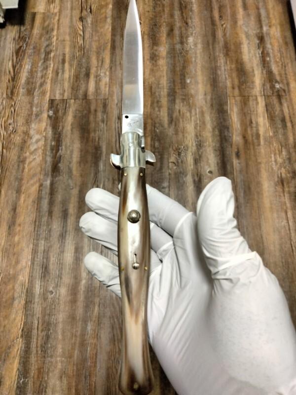 A. Rosa 13inch wasp body fan tail picklock A. Rosa 13inch wasp body fan tail picklock