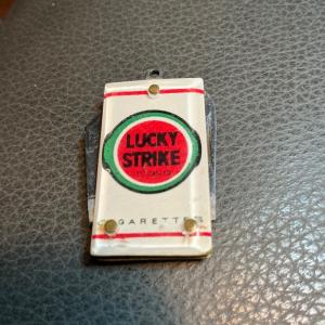 Luck strike cigarette key chain knife /file