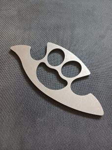 CUSTOM SZABO KNUCKLES