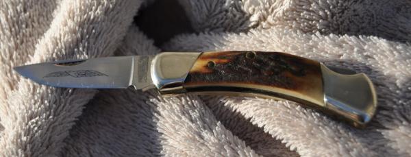 Parker Cut. Co, 3" Closed Lock Back Gnarly Stag Handles Nickel Bolsters Snap both Ways Tight Parker Cut. Co, 3" Closed Lock Back Gnarly Stag Handles Nickel Bolsters Snap both Ways Tight