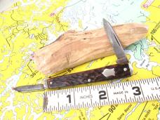 ULSTER KNIFE Small Jigged Bone Sleeveboard Knife 21623