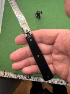 Spanish Etched “Mella” Lever Switchblade