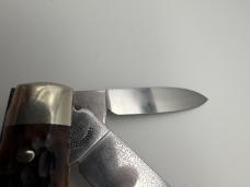 PRE-1982 FIGHT’N ROOSTER FRANK BUSTER CUTLERY CO RED BONE GUNSTOCK RAZOR KNIFE