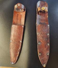 Pair of Case Bone Fixed Blade Knives - OLD!