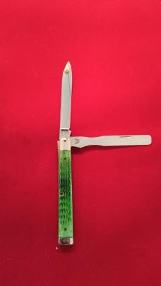 2004 Bright Green Rogers Corn cob jig bone LARGE doctors knife with spatula blade