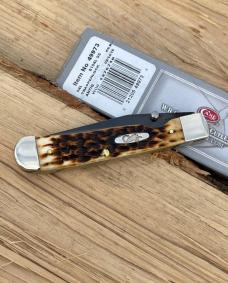 CASE XX ** 2016 ANTIQUE JIGGED BONE PVD COATED BLADE TRAPPERLOCK