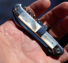 Unused salesman sample pearl bar knife. Mint. 1880’s, F. Herder, Germany. Completely original