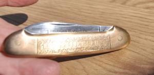 Early 70s Bird hed Canoe 2 Blades Solid Brass Frame Tang Stamped Star LE Tight Great Snap 