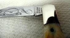 1981 STAG COKE BOTTLE STAG FOLDING KABAR USA MINT COLLECTORS CLUB KNIFE FROM WALL DISPLAY