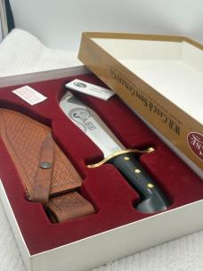 WR Case & Sons Cutlery Co 2012 Bowie Fixed Blade Hunting Knife With Leather Sheath