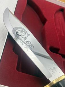 WR Case & Sons Cutlery Co 2012 Bowie Fixed Blade Hunting Knife With Leather Sheath