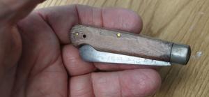 Klein Tools Chicago USA W 3 1/4" Closed 1/2 Stop Nearly Full Blade Tight Loud Snap Wood Pattern
