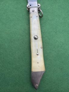 12”+ Pearl Deer Foot Shell Puller Ring Pull
