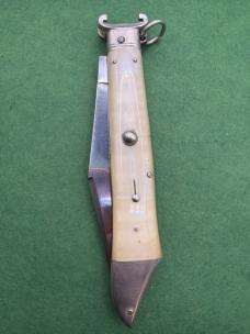 12”+ Pearl Deer Foot Shell Puller Ring Pull
