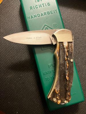 UUNUSUAL PUMA CUTE STAG LOCKBACK MINT