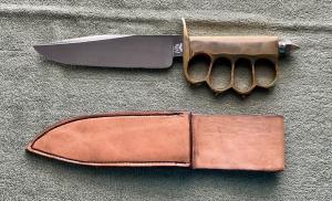 Custom Robert Rhodes Bearpaw Forge Knuckle Knife 