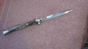 Walt's Latama 11" Classic Bayonet Swivel Bolster