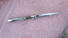 Walt's Latama 11" Classic Bayonet Swivel Bolster