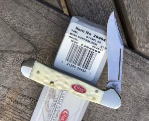 Case XX 2017 Mini Copperlock Natural White Jig Bone Red Shield Lockback Nice!