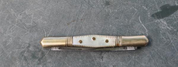 Buck Cutlery Co. Germany Pre 1891 Tariff Tux Pearl 2 1/2" Closed 2 Bl Sharp Snap Both Ways Buck Cutlery Co. Germany Pre 1891 Tariff Tux Pearl 2 1/2" Closed 2 Bl Sharp Snap Both Ways