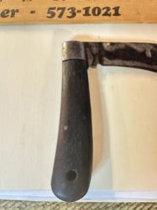 Vintage Queen Cut Co Hawkbill Pruning Knife Folding Pocket Knife USA Strong Snap