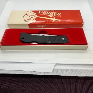 GERBER CHECKERED 6009 LST NEW IN THE BOX VINTAGE 