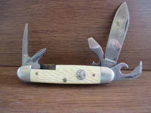 Ulster USA Official Boy Scout Knife   With etch