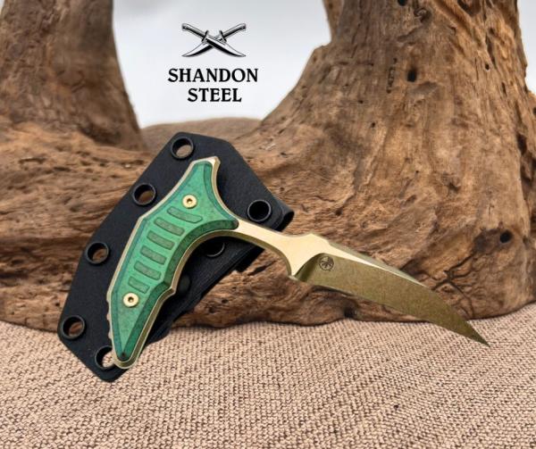 Microtech & Bastinelli Bee Marfione Select Bronze Stonewash w/ Antique Green Handles & Bronze Hardwa Microtech & Bastinelli Bee Marfione Select Bronze Stonewash w/ Antique Green Handles & Bronze Hardwa