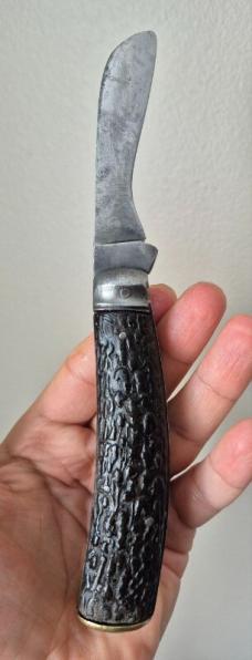 4 1/2"  Vintage Ward & Payne Sheffield Flat Bottom Pruning Knife, Very Nice Fat Stag