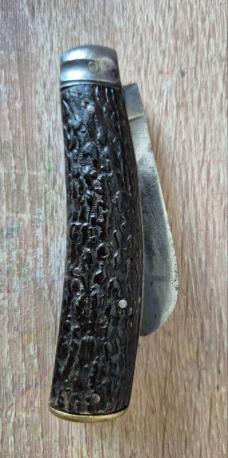 4 1/2"  Vintage Ward & Payne Sheffield Flat Bottom Pruning Knife, Very Nice Fat Stag