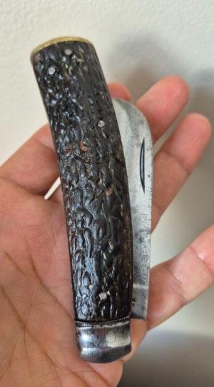 4 1/2"  Vintage Ward & Payne Sheffield Flat Bottom Pruning Knife, Very Nice Fat Stag