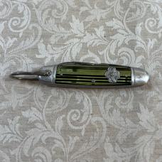 Vintage Utica Cutlery Girl Scout Featherweight  Knife