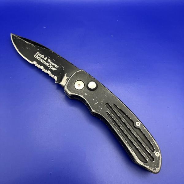 Smith & Wesson Extreme Ops Automatic Knife Smith & Wesson Extreme Ops Automatic Knife