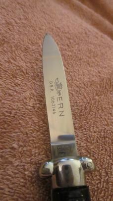 Vintage 21cm Italian Etched OTF DA Black metal button automatic