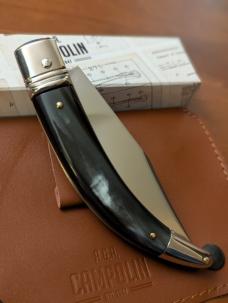 NIB AGA CAMPOLIN DIANA LEVERLOCK AUTO IN BLACK & WHITE BRAZILIAN HORN WITH BOX AND BROWN SHEATH 