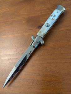 FRANK BELTRAME 23CM 9" BAYONET AUTOMATIC STILETTO FRENCH COW HORN...NEW AND SNAPPY! 