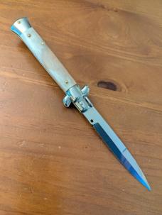 FRANK BELTRAME 23CM 9" BAYONET AUTOMATIC STILETTO FRENCH COW HORN...NEW AND SNAPPY! 