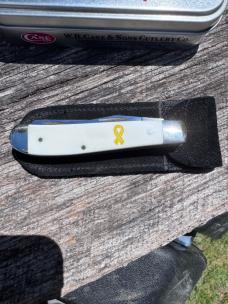 Case Cares Mini Trapper