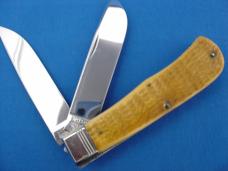 Case Classic 6223 Honey Bone Big Trapper Knife 