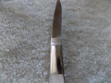 Pre-Owned Frost (Cutlery "The Deuce" pearl Lockback knife