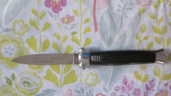 Vintage 21cm Italian Etched OTF DA metal button automatic Vintage 21cm Italian Etched OTF DA metal button automatic