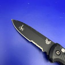 Benchmade 4400BK Casbah Automatic Knife 