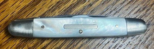 FINE 4 BLADE PEARL N.J. & I. CO RAZOR STEEL KNIFE