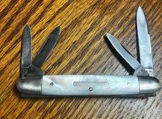FINE 4 BLADE PEARL N.J. & I. CO RAZOR STEEL KNIFE