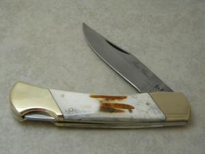Frost Cutlery Surgical Steel Japan Bone Bear Claw Lockback Knife