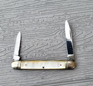 3quot Old BAUER 2-Blade Pocket Knife Made in Germany  Pearl Scales