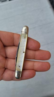 3" Old BAUER 2-Blade Pocket Knife, Made in Germany , Pearl Scales