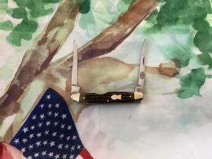 Utica Cutlery Company 2 blade Muskrat style