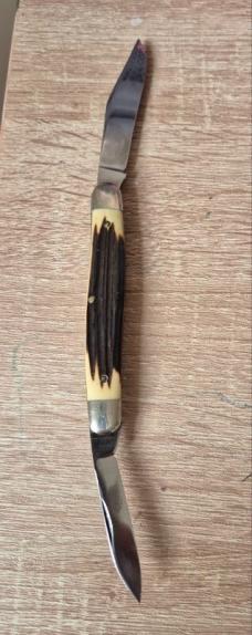 4" Queen #66 USA Muskrat Knife, Genuine Winterbottom Bone